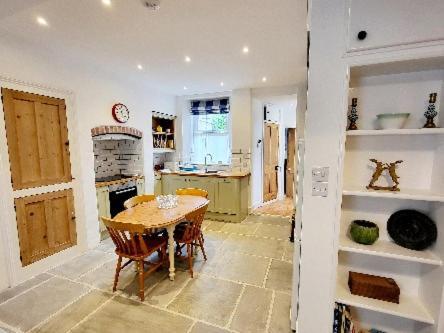 8 Duke Street - Launceston Cornwall Экстерьер фото