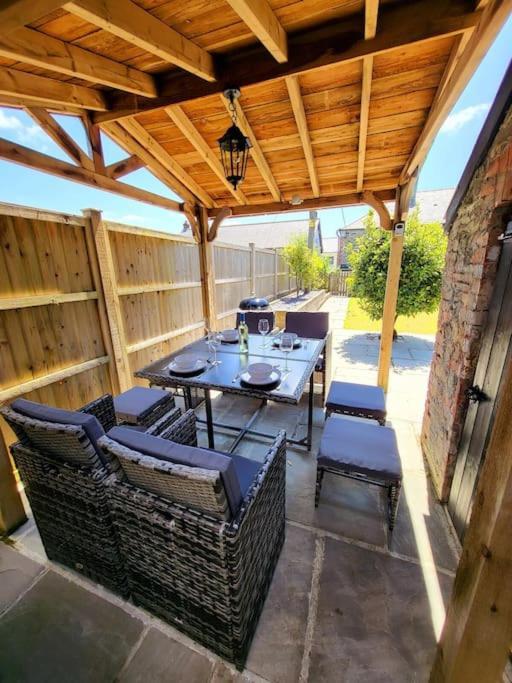 8 Duke Street - Launceston Cornwall Экстерьер фото